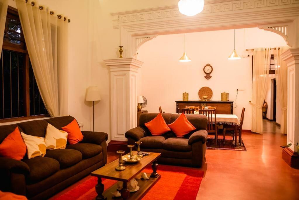 Colonial Residence Kandy Villa Extérieur photo