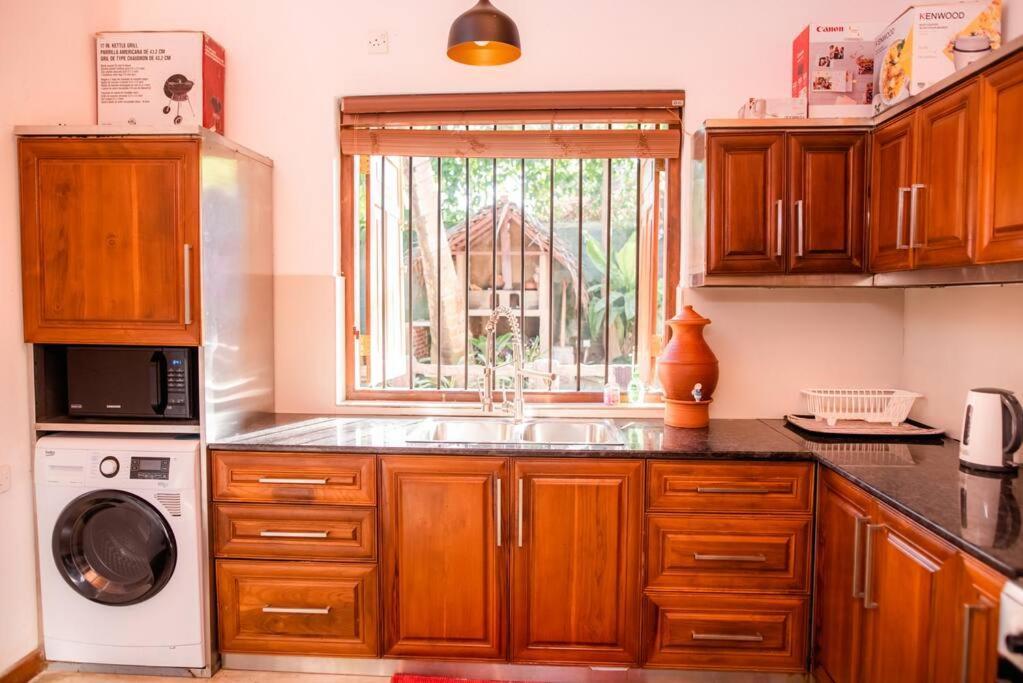 Colonial Residence Kandy Villa Extérieur photo
