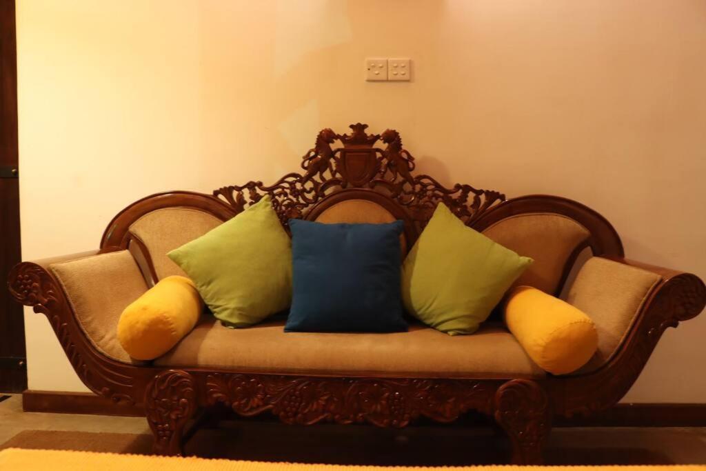 Colonial Residence Kandy Villa Extérieur photo
